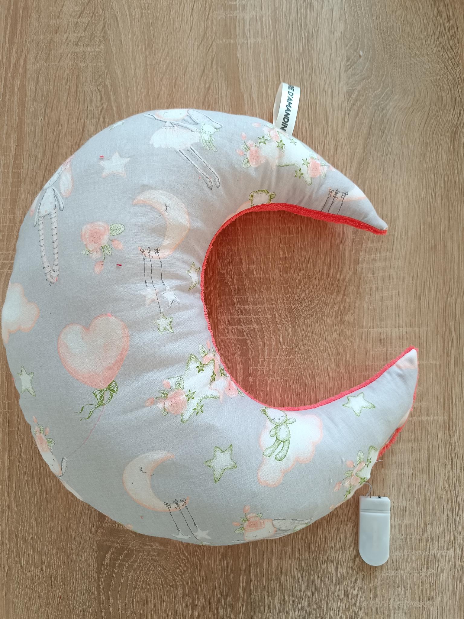 Coussin lune lapin coeur 