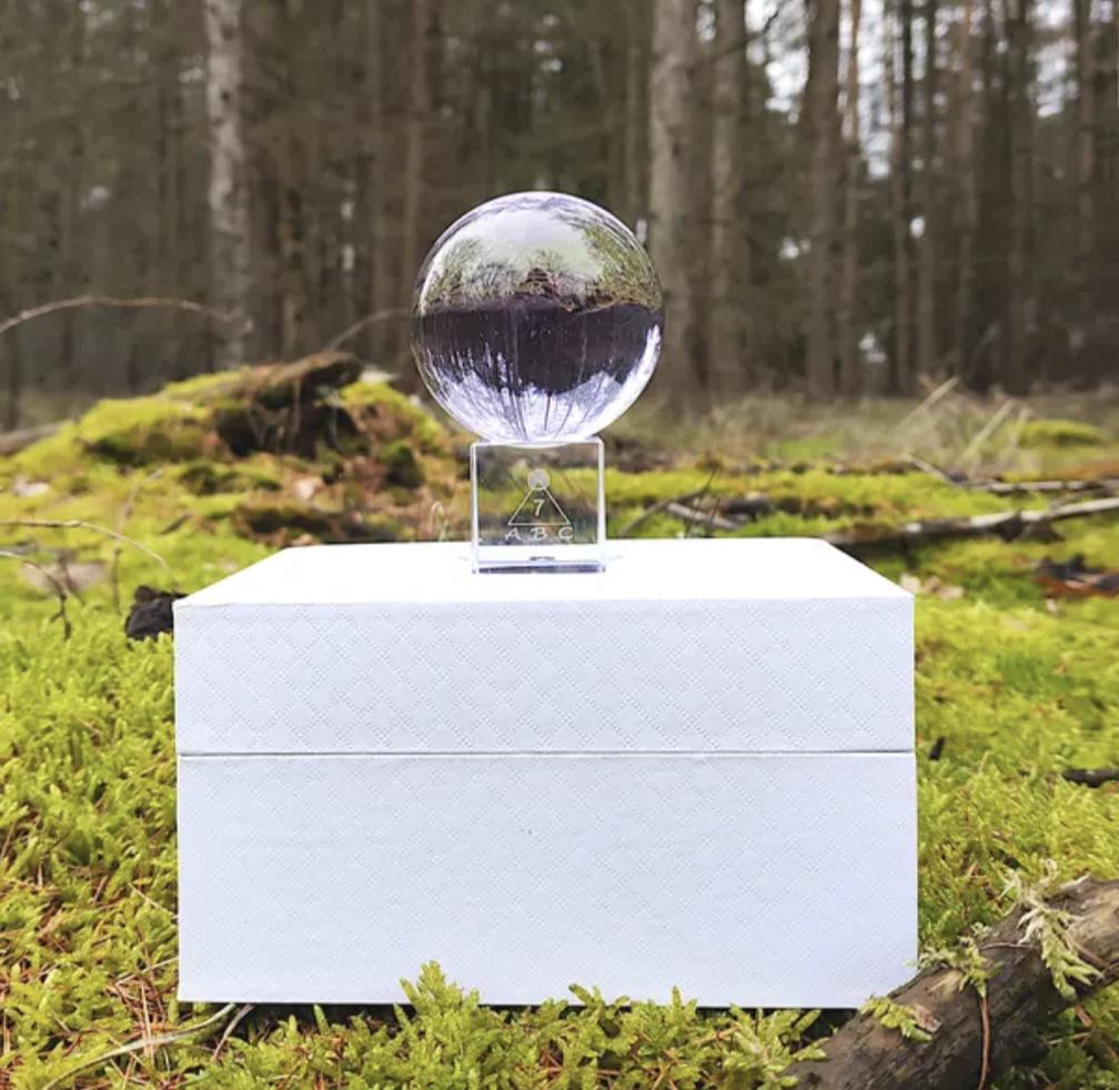 ABC Bol 6cm Incl. voetje en opbergdoos