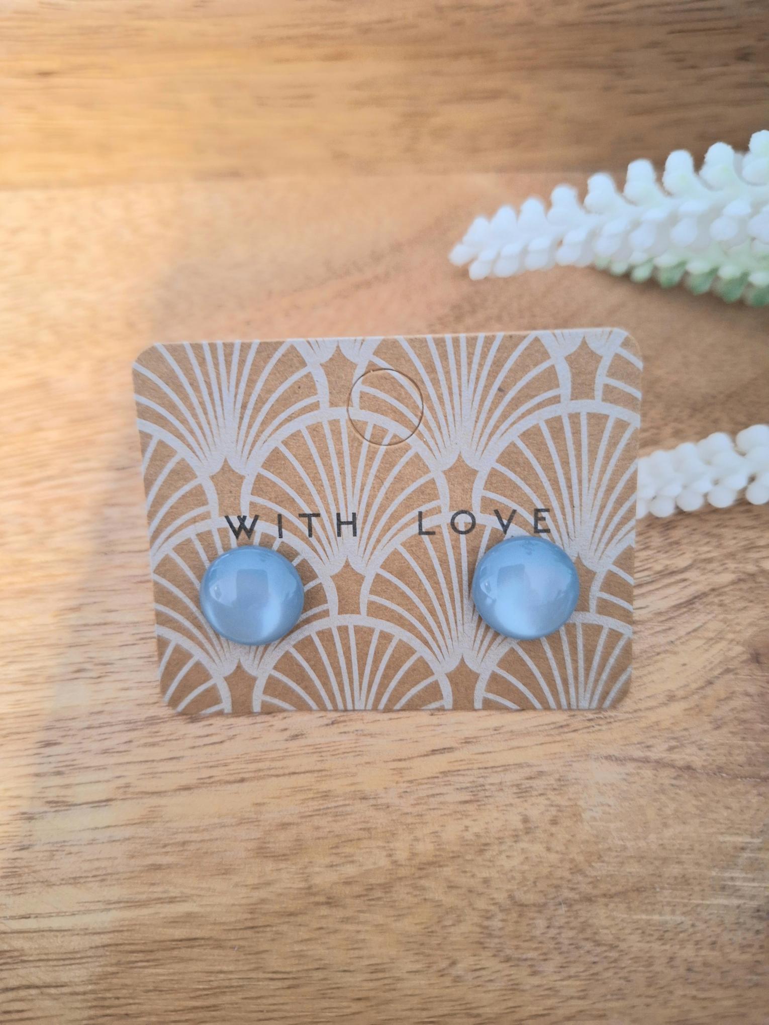 Resin Ohrring " Hellblau " 