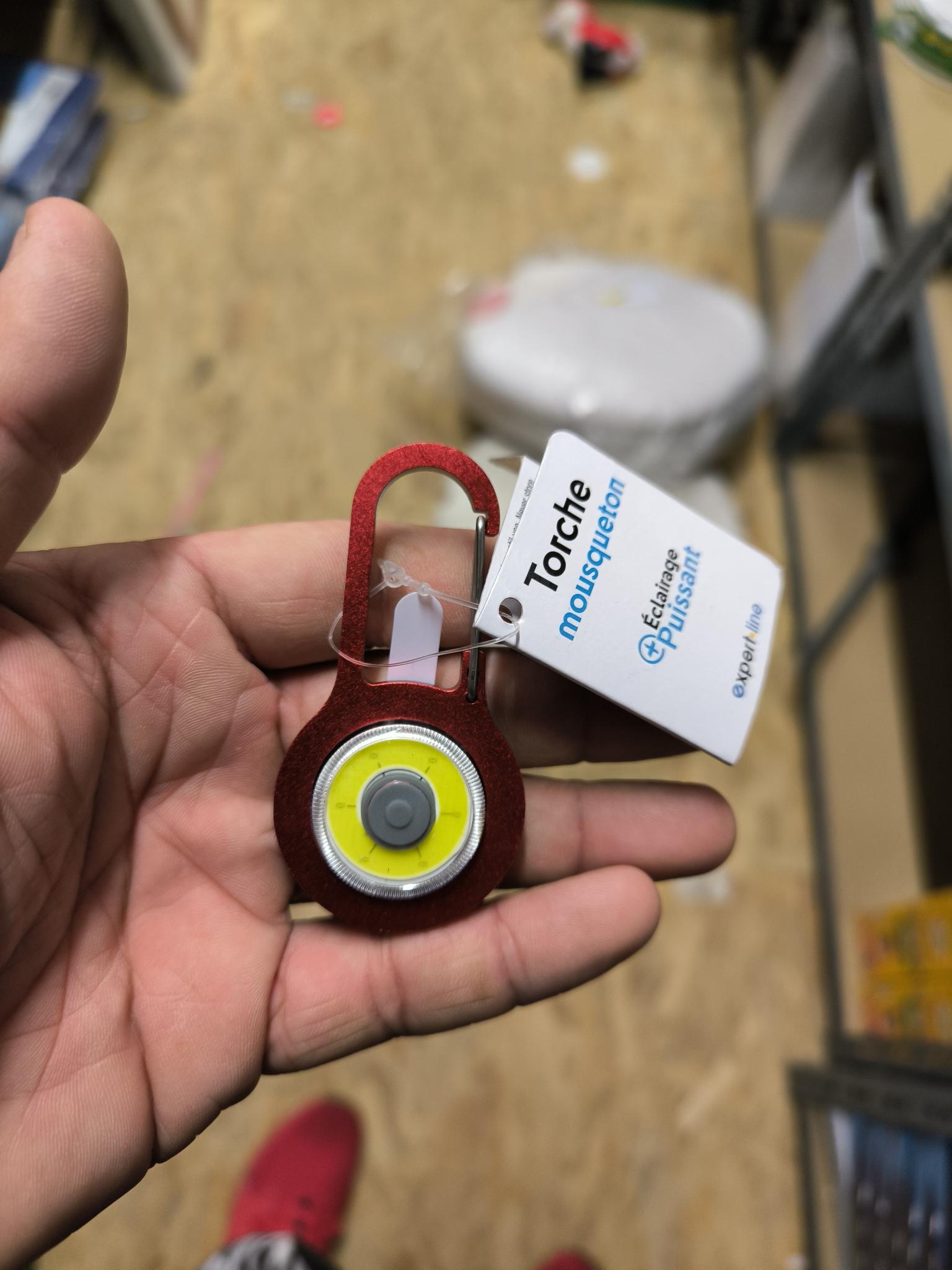 TORCHE MOUSQUETON PUISSANT 