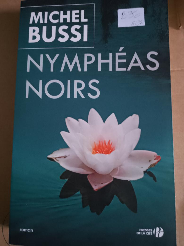 Nymphéas noirs, Michel Bussi
