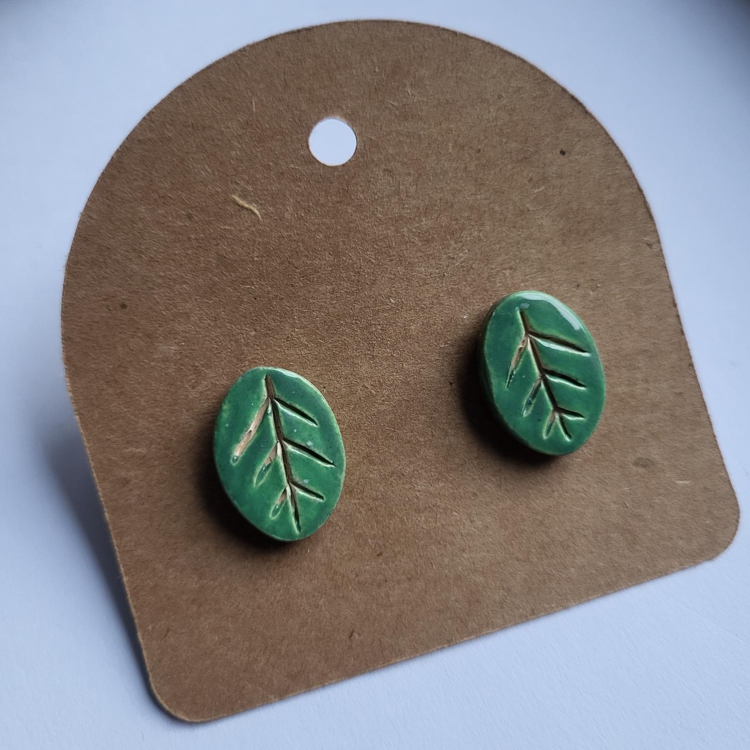 Leaf Stud Earrings - Soft Green
