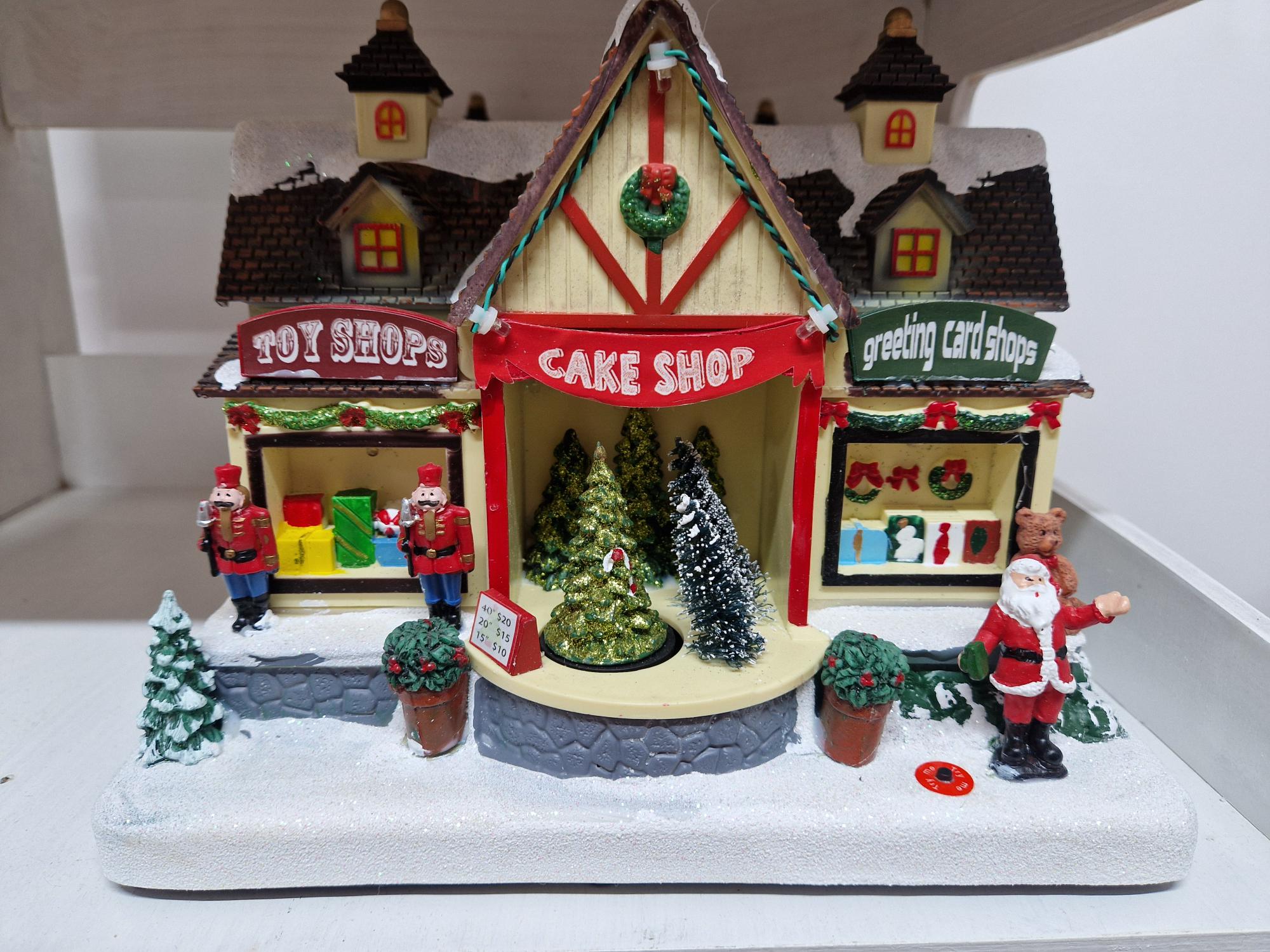 Casetta luci movimento e musica 