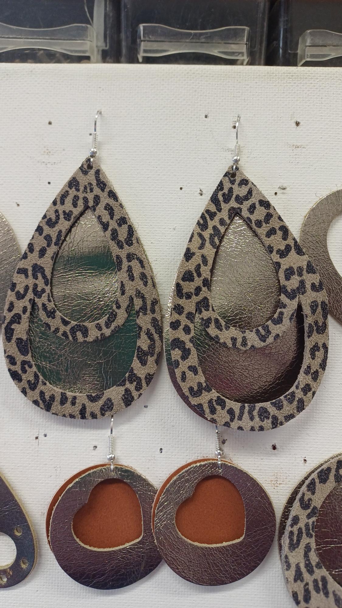 Boucles d'oreilles en cuir 