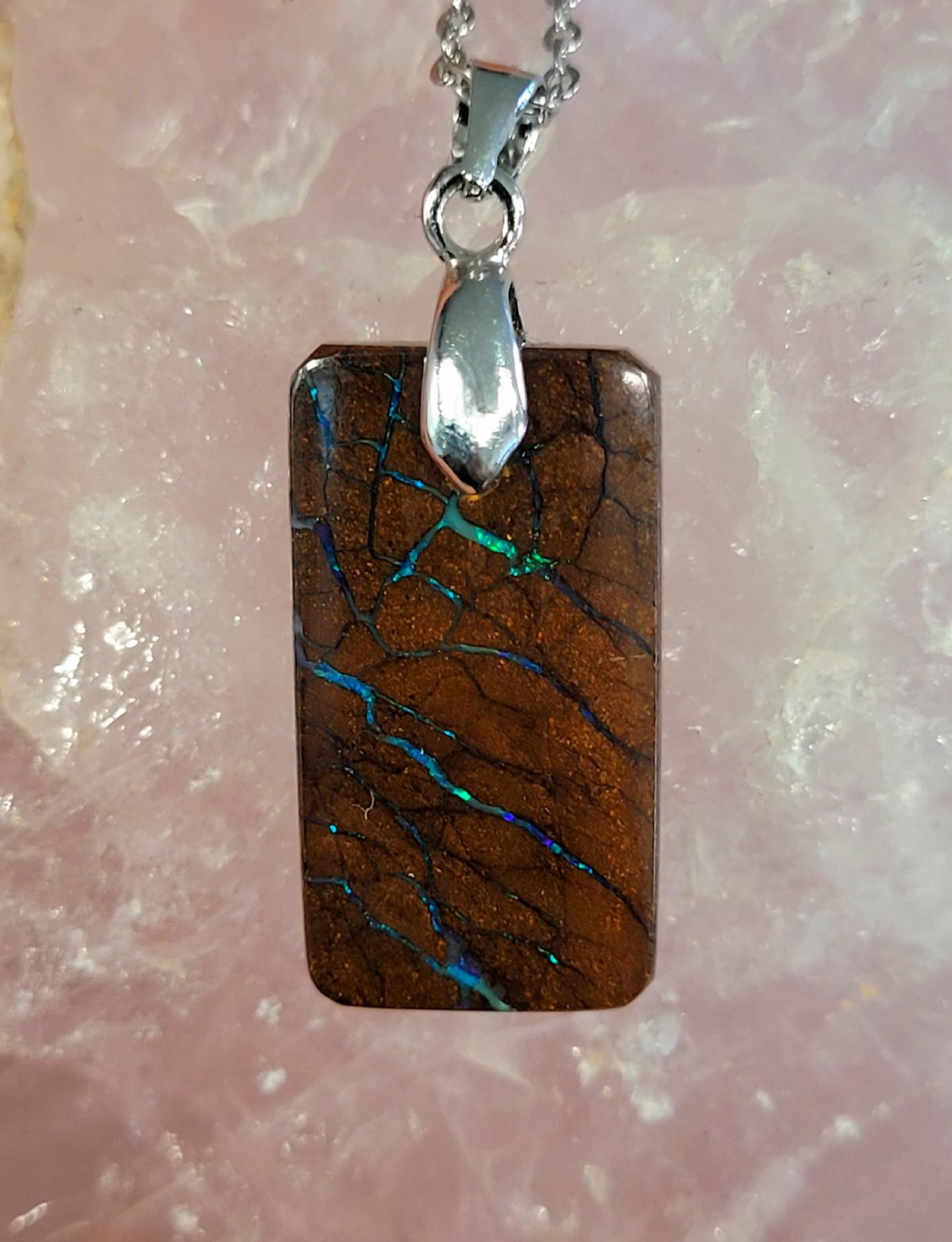 Pendentif Opale Boulder 