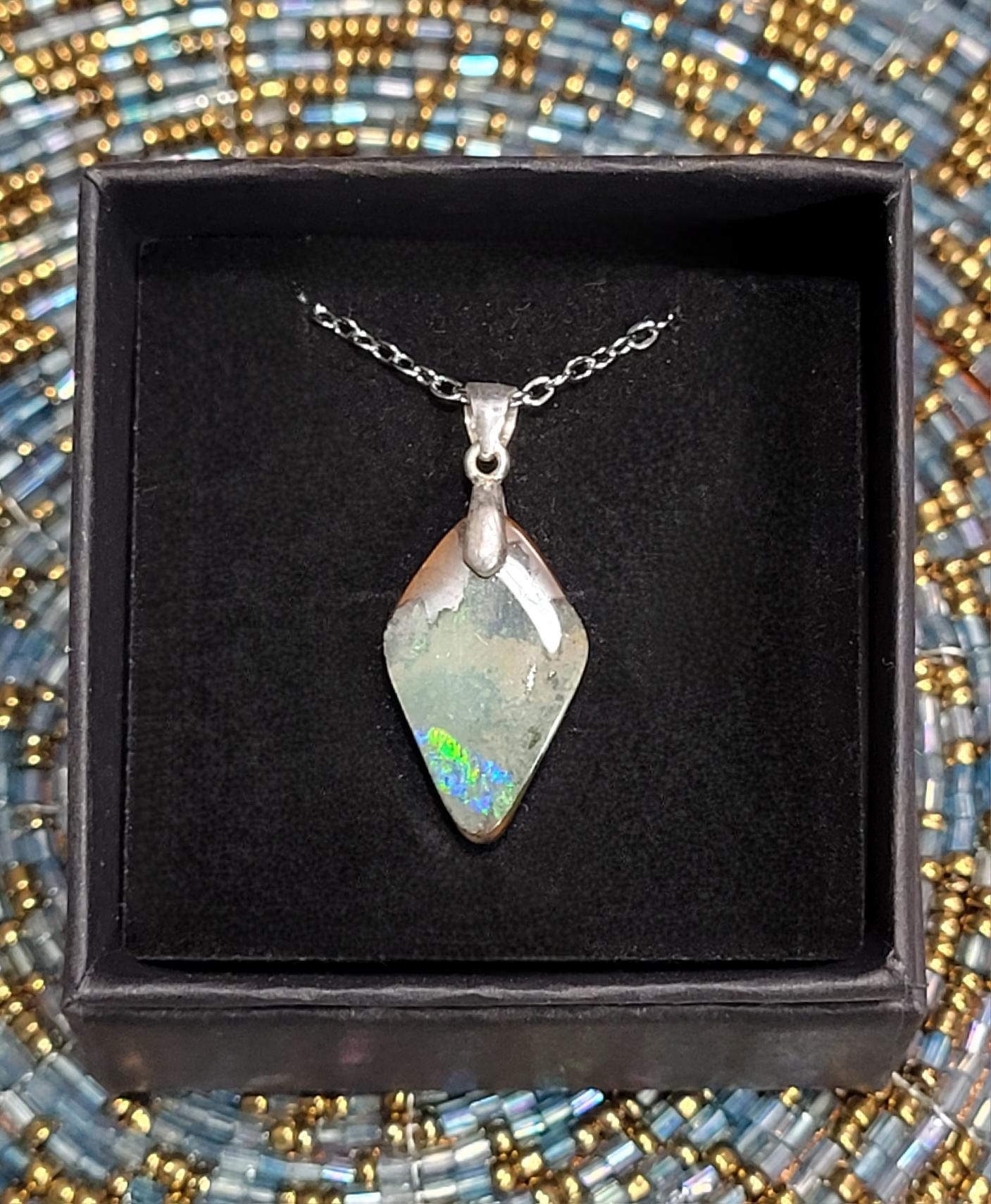 Pendentif Opale Boulder 