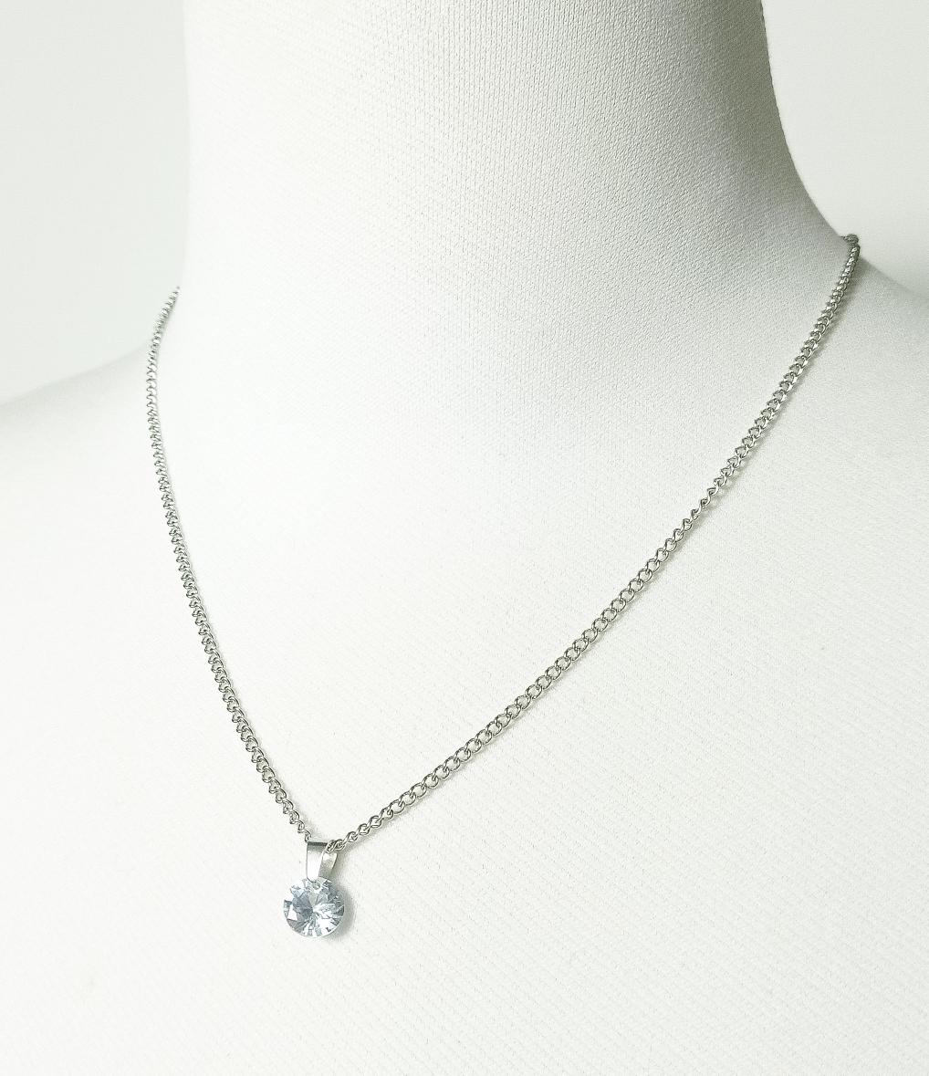 Colar Bela em aço inoxidável