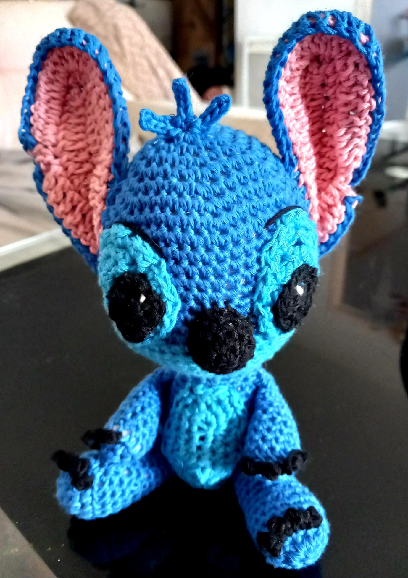 Je vous présente moustache le chat
♧ 100% coton
♧RÉALISÉ AU CROCHET 
♧disponibles sur commande couleurs au de votre choix 
♤ prix 10€
♤envoi possible