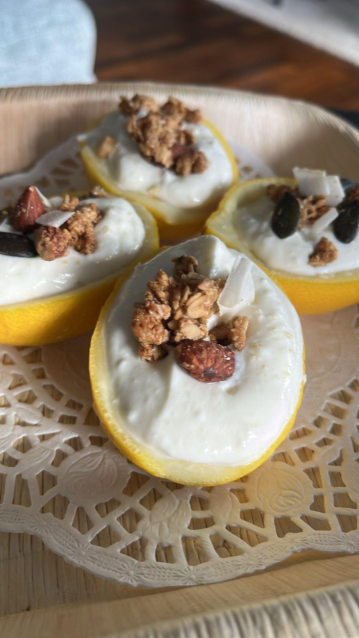 Mousse di quark con granola al limone 🍋 