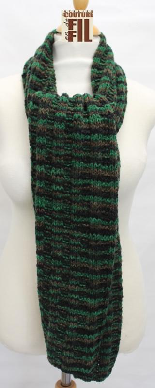 écharpe vert et noir