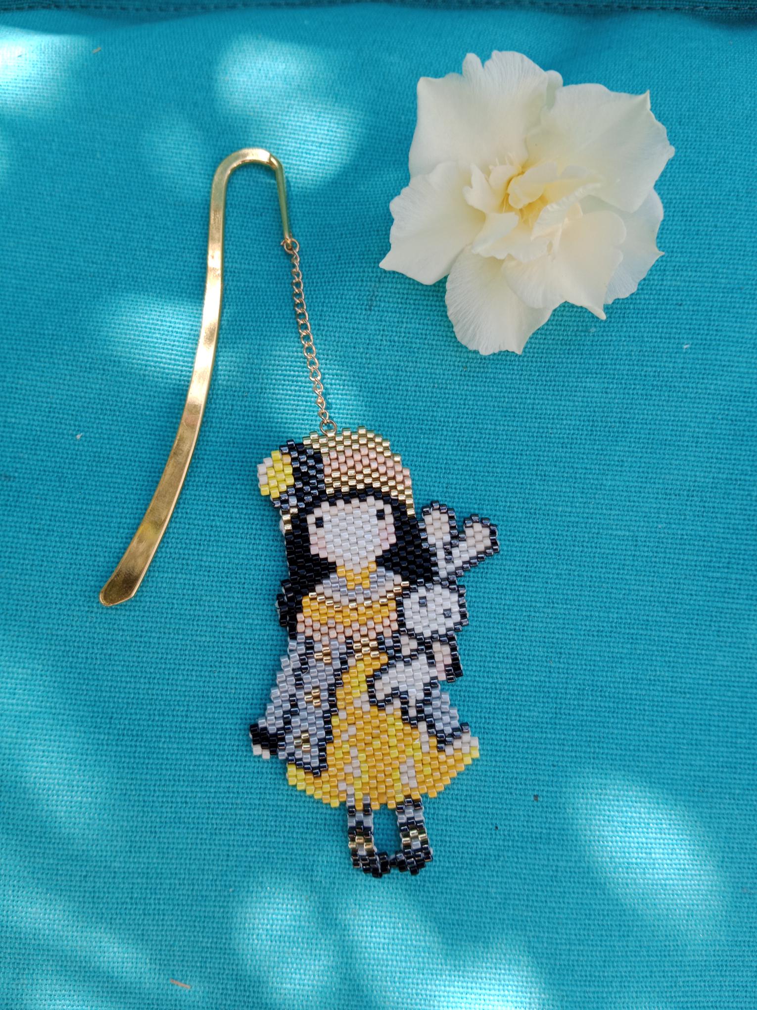 Fillette doudou lapin