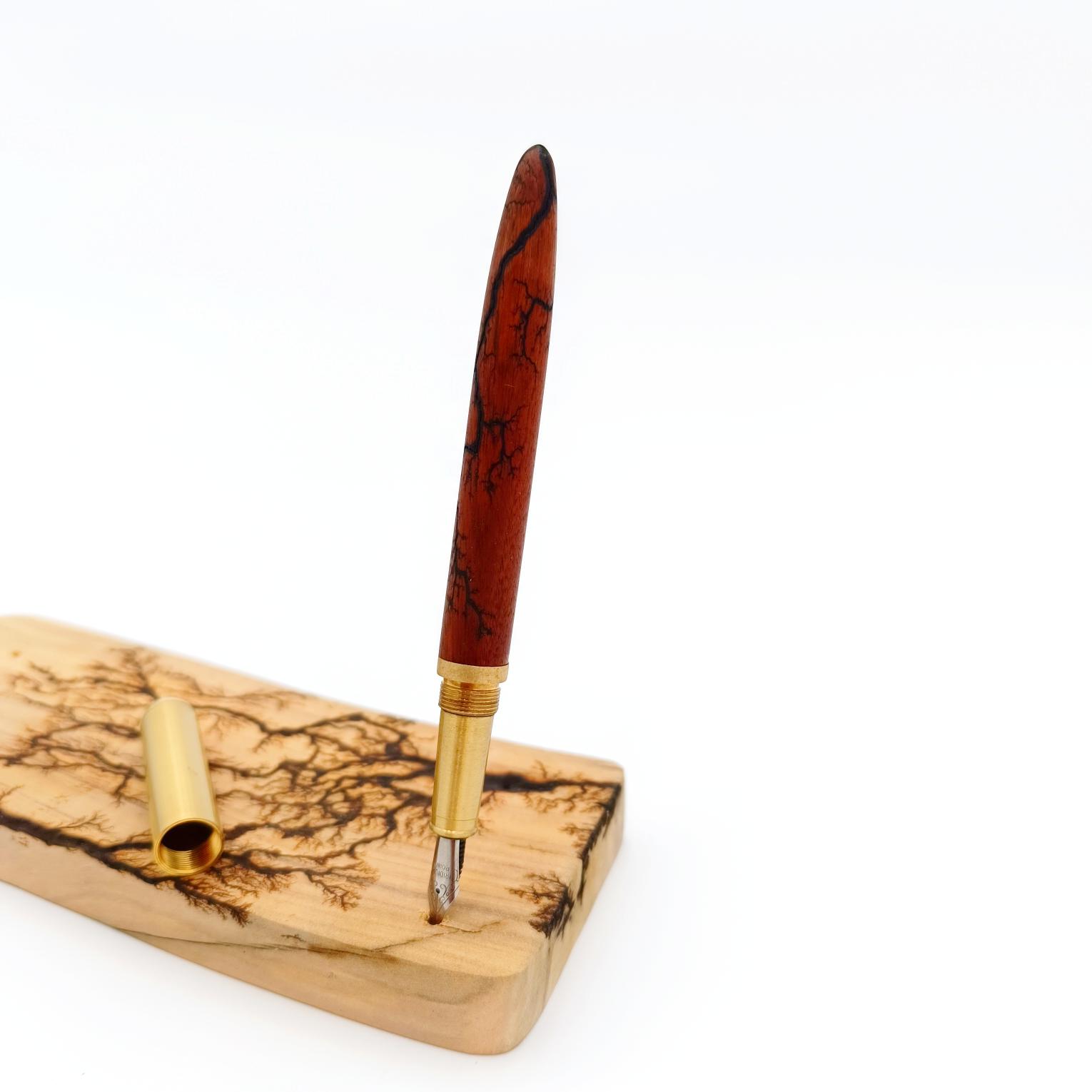 Stylos plume à piston 