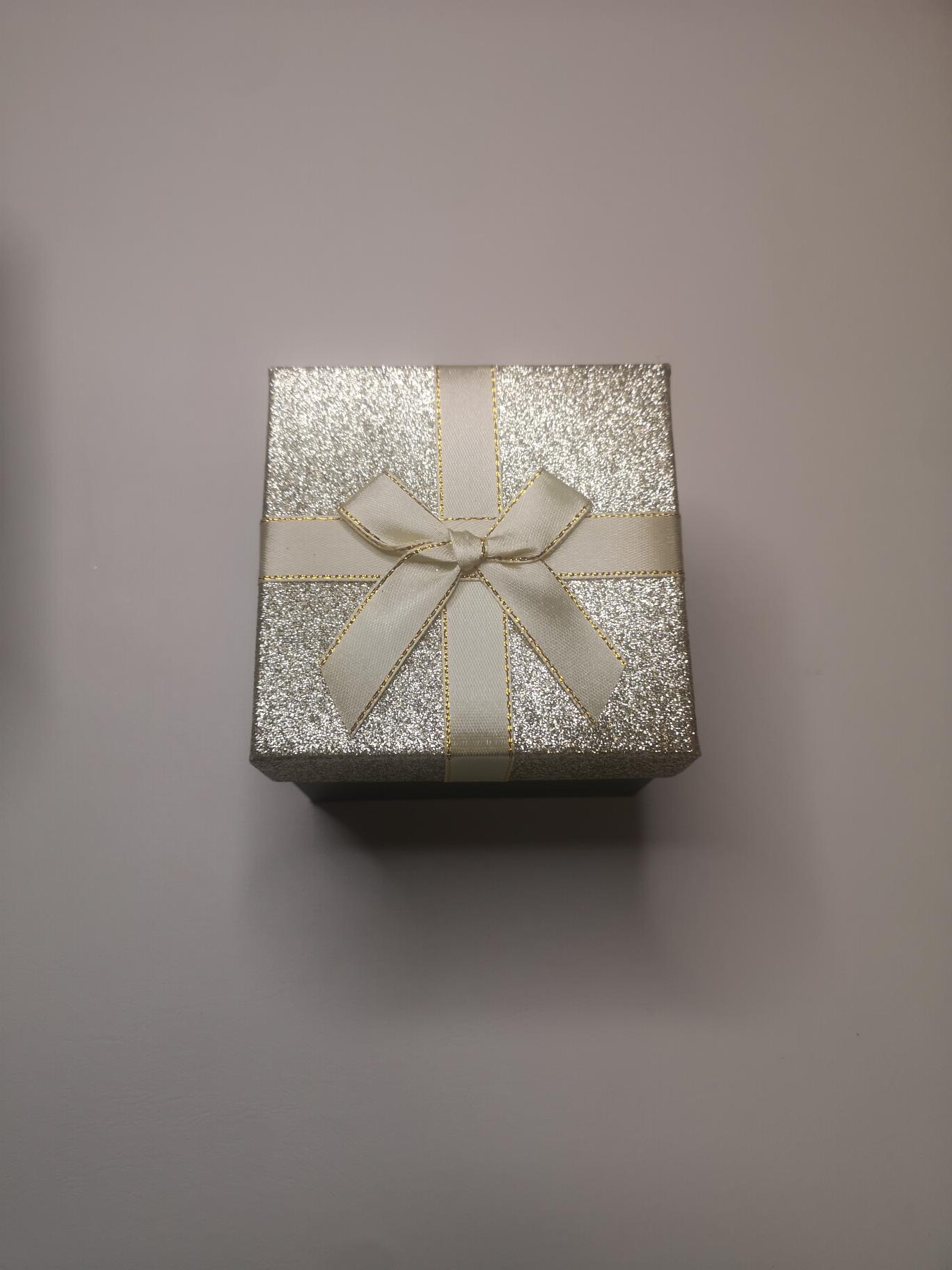 Boîte Petit Modèle 