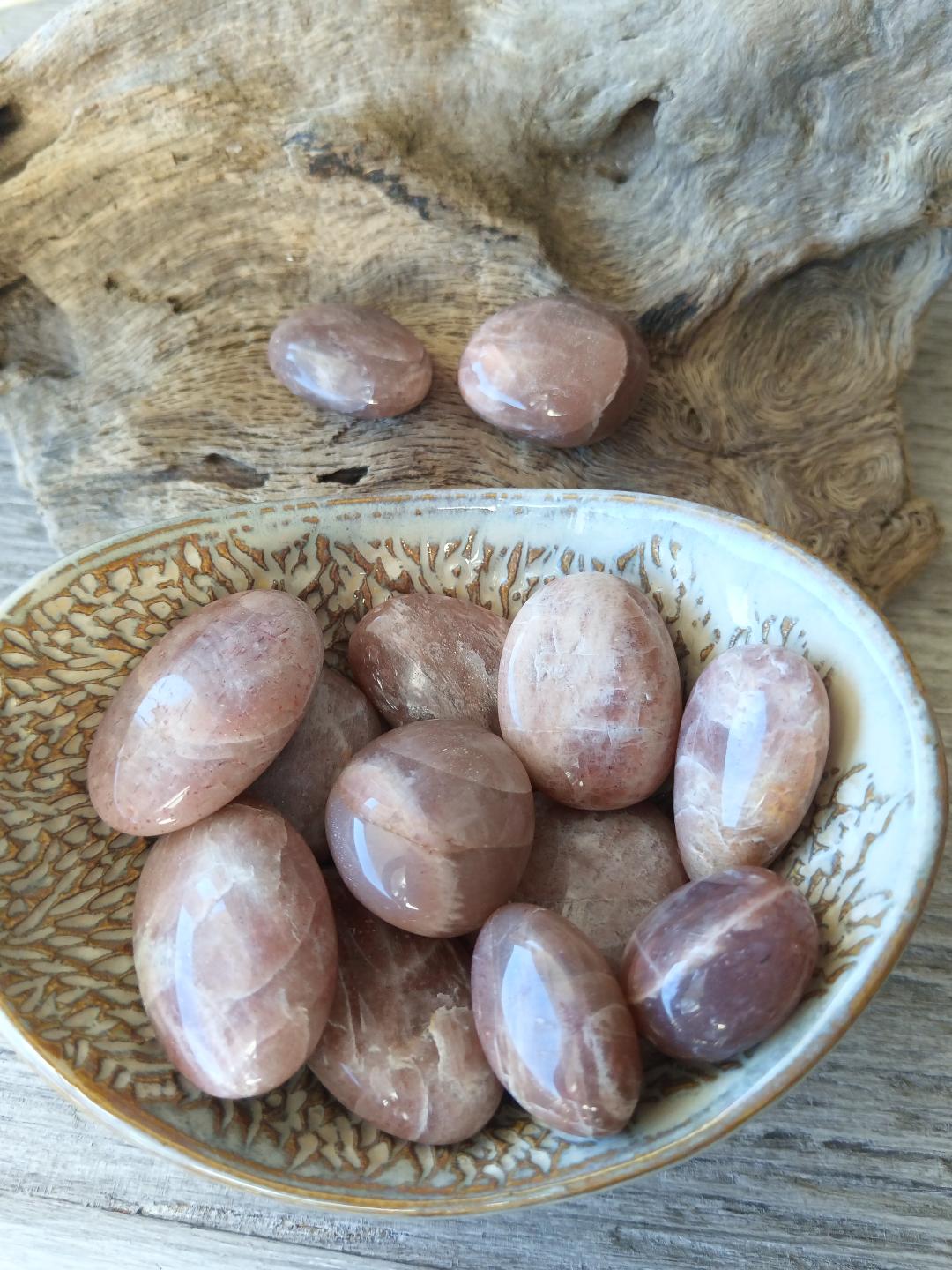 Pierre roulée Pierre de Lune