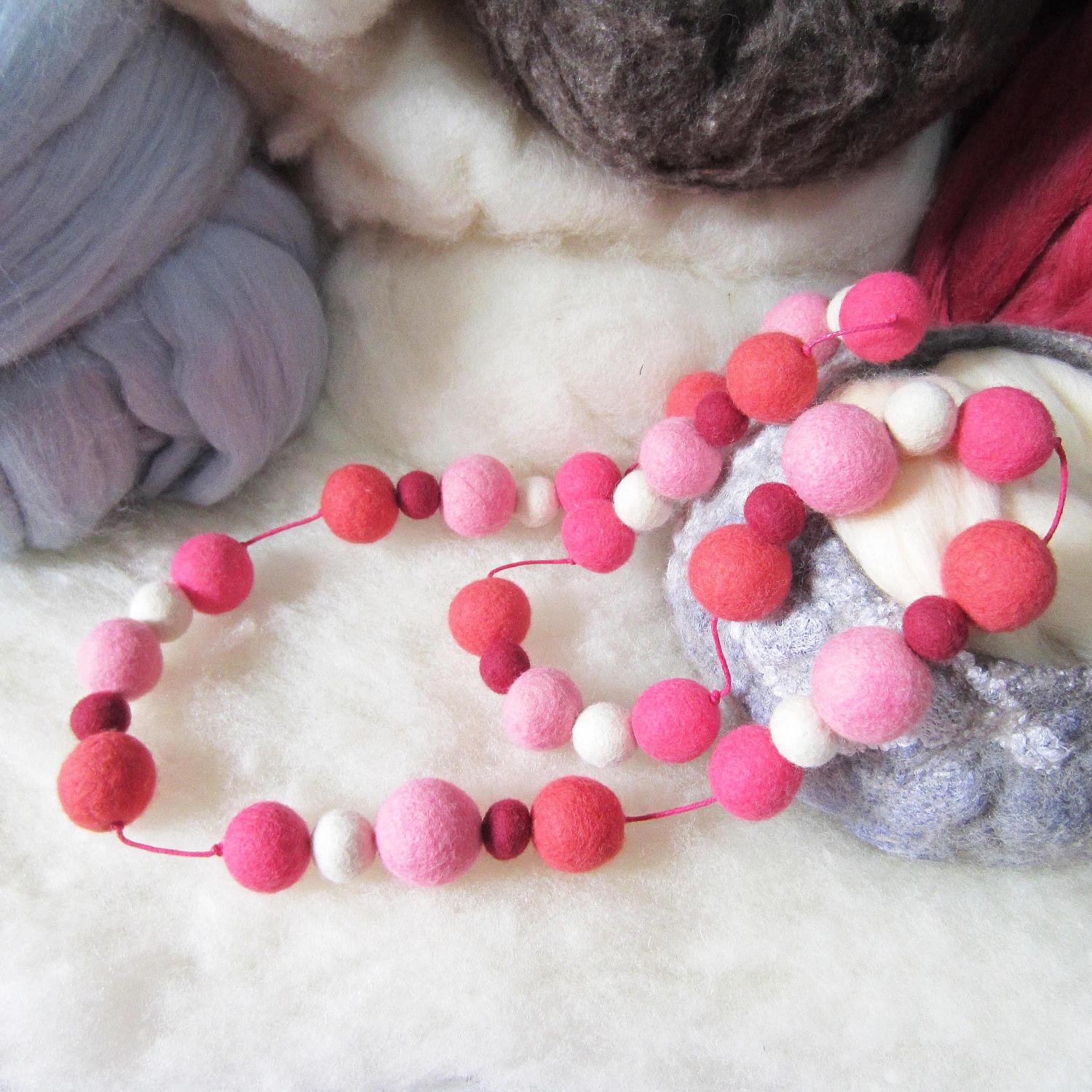 Collana in feltro di lana merino