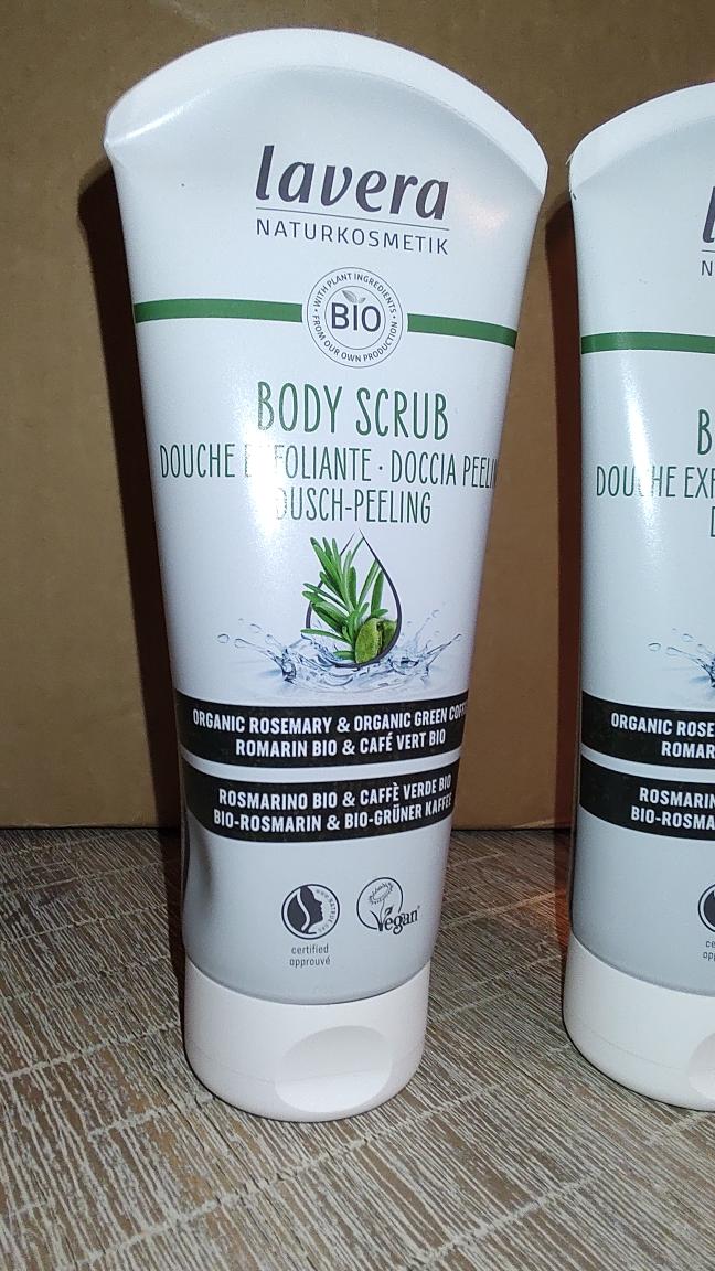 Lavera - body scrub douche-peeling