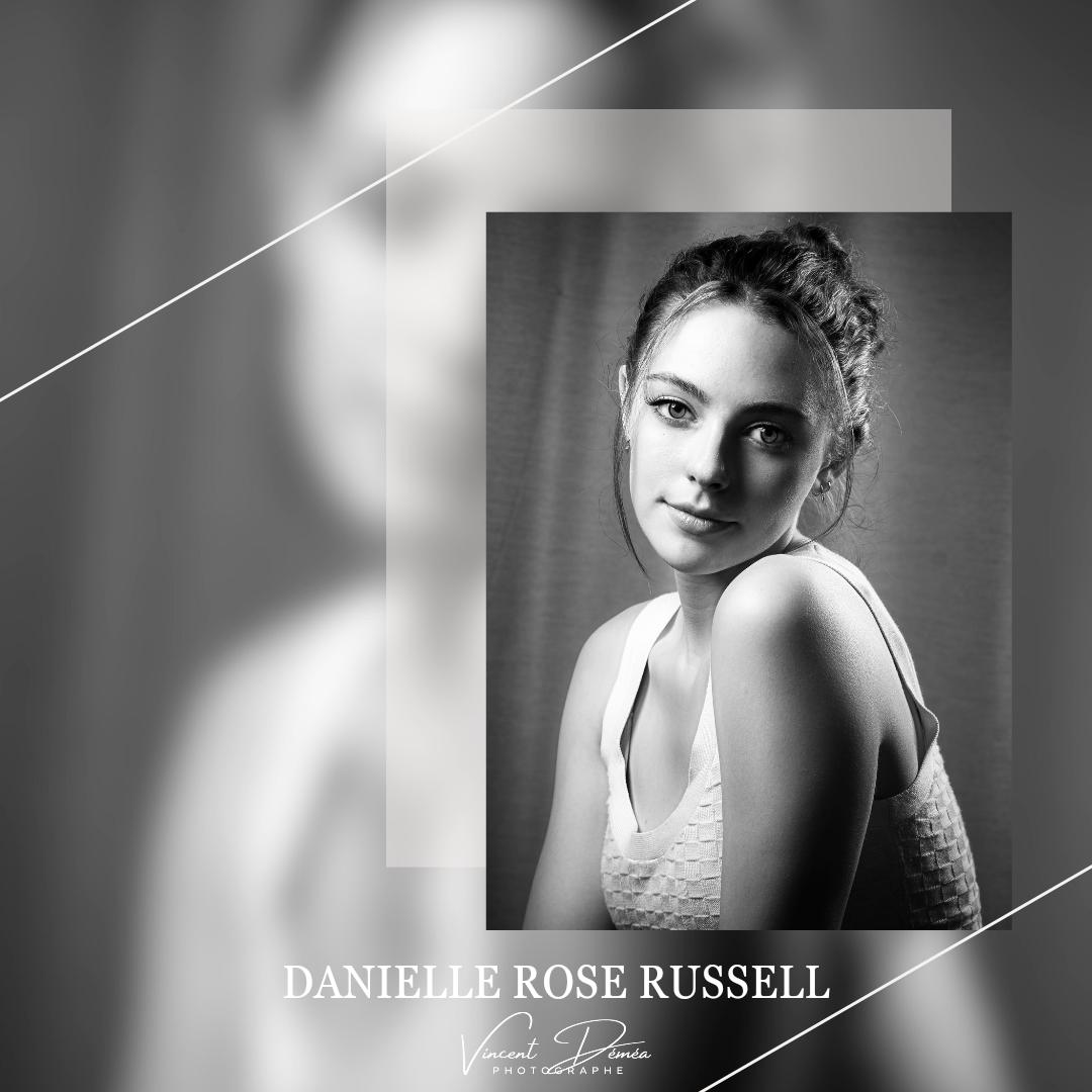 Portrait Danielle Rose Russell 