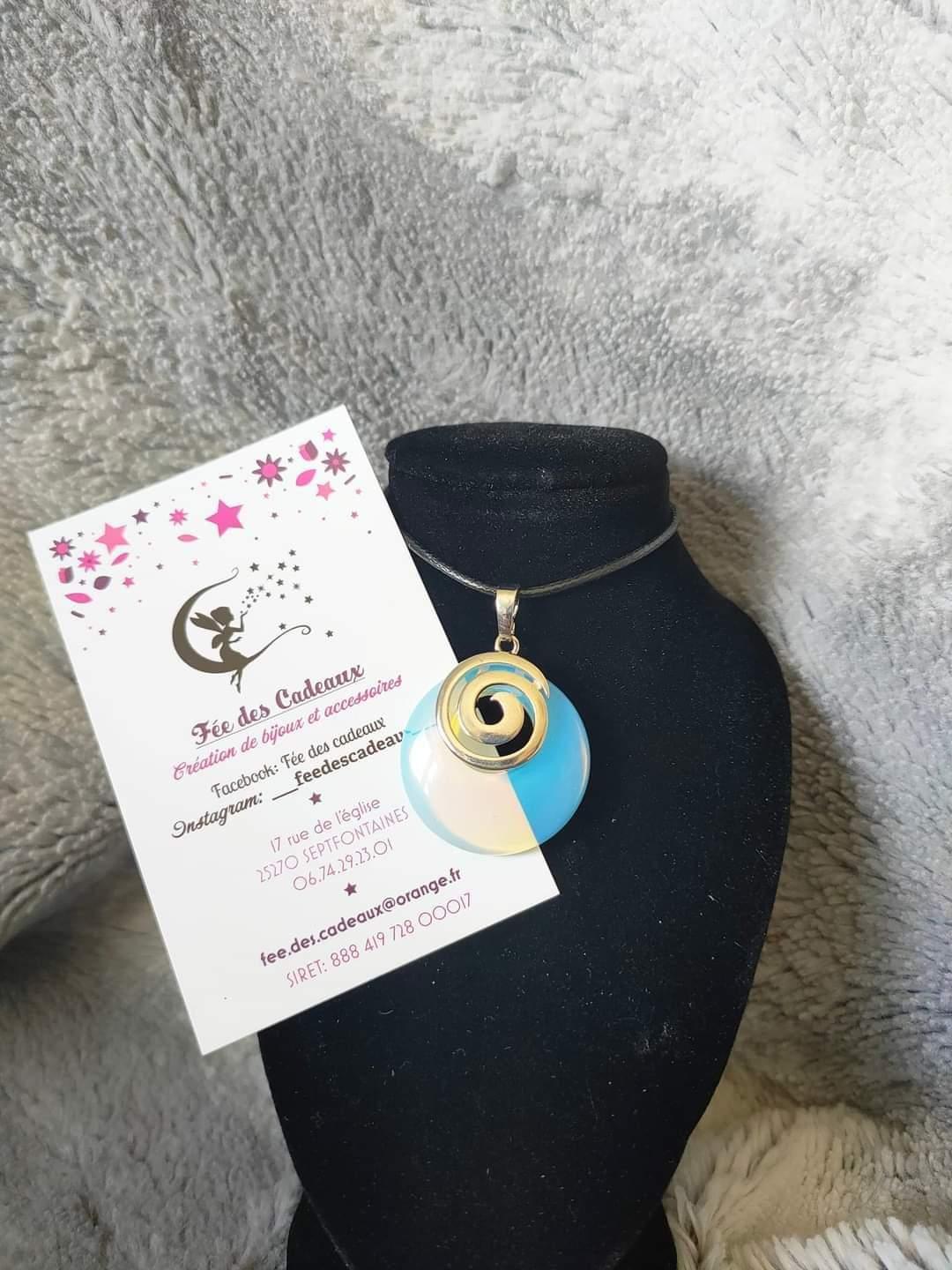 Pendentif Spirale Pierre de Lune 