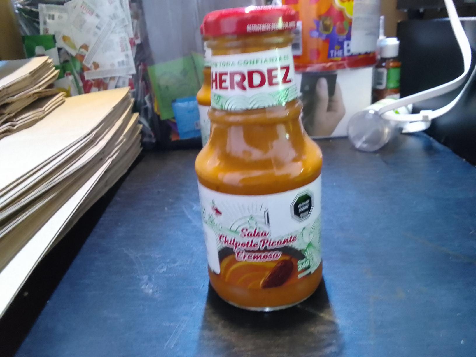 Salsa chipotle picante cremosa