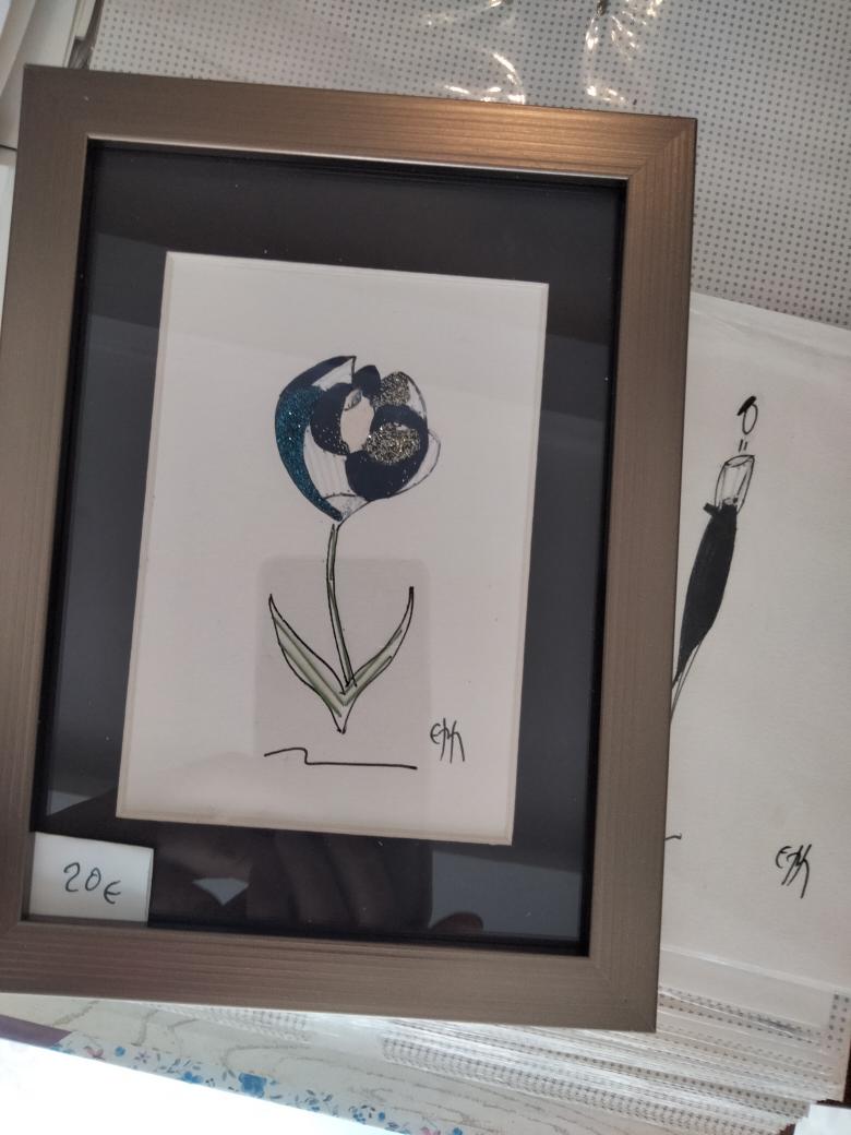 Fleur visage encadree