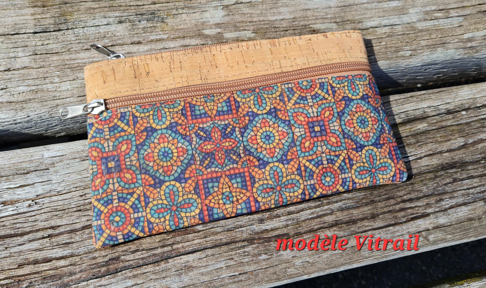 Petite pochette plate 2 poches zip en liège naturel et imprimé